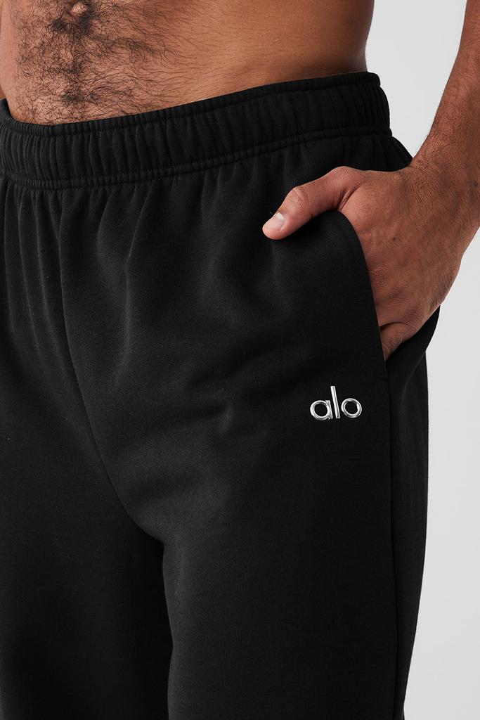 Alo Accolade Straight Leg Sweatpant - Black - Joggers - Free