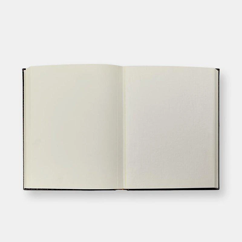 商品Graphic Image|Medium Leather Bound Album,价格¥1322,第2张图片详细描述