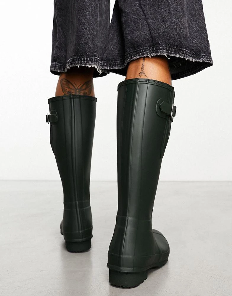 商品Hunter|Hunter Original Side Adjustable Wellington Boots in Olive,价格¥1247,第3张图片详细描述