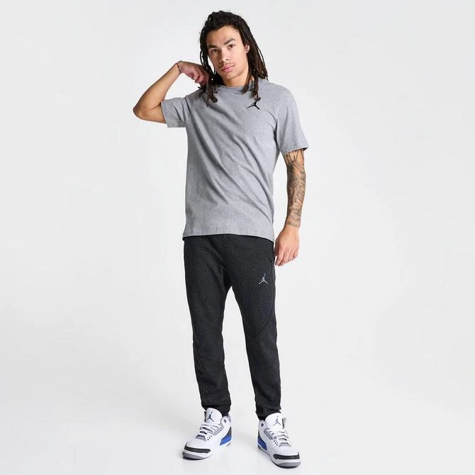 商品Jordan|Men's Jordan Jumpman Embroidered Logo T-Shirt,价格¥236,第2张图片详细描述