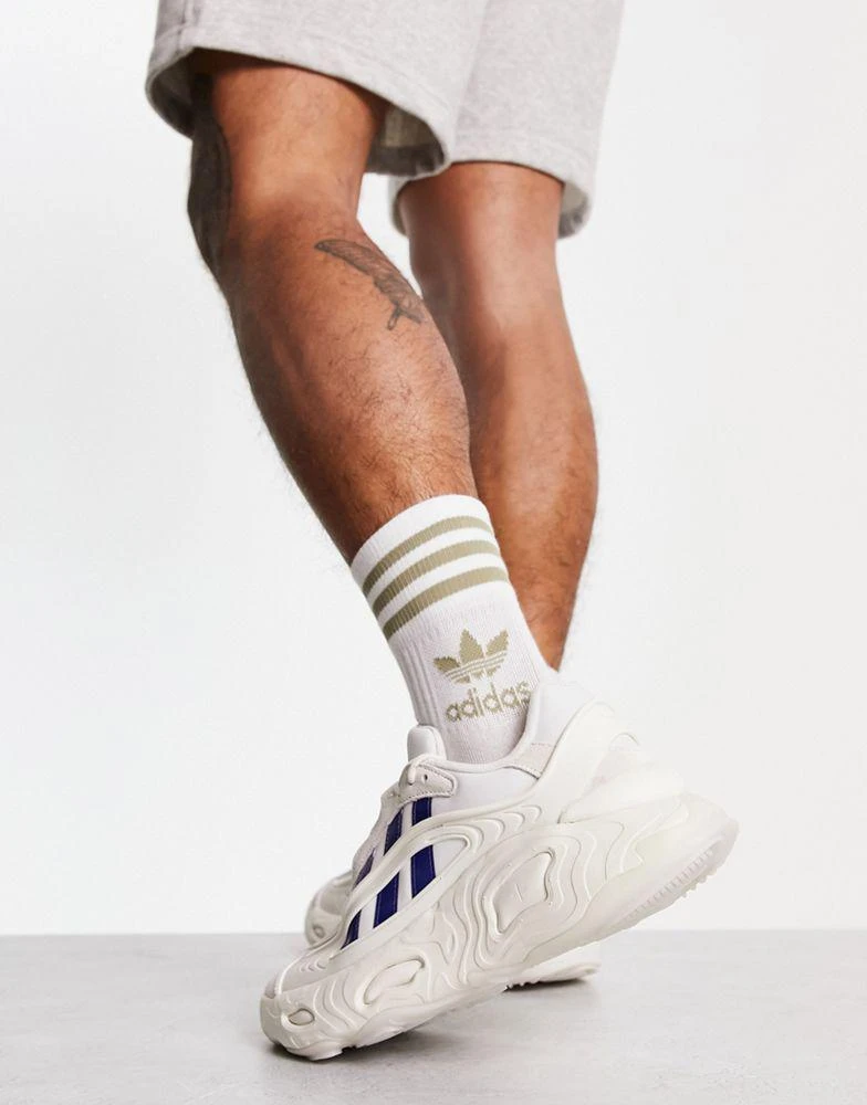 商品Adidas|adidas Originals 'Preppy Varsity' Oznova trainers in off white and navy stripes,价格¥666,第2张图片详细描述