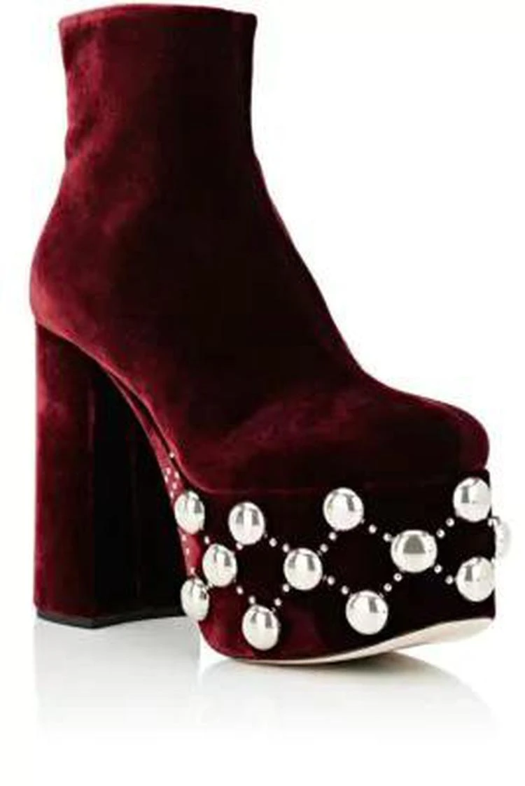 商品Miu Miu|Studded-Platform Velvet Ankle Boots,价格¥2968,第2张图片详细描述