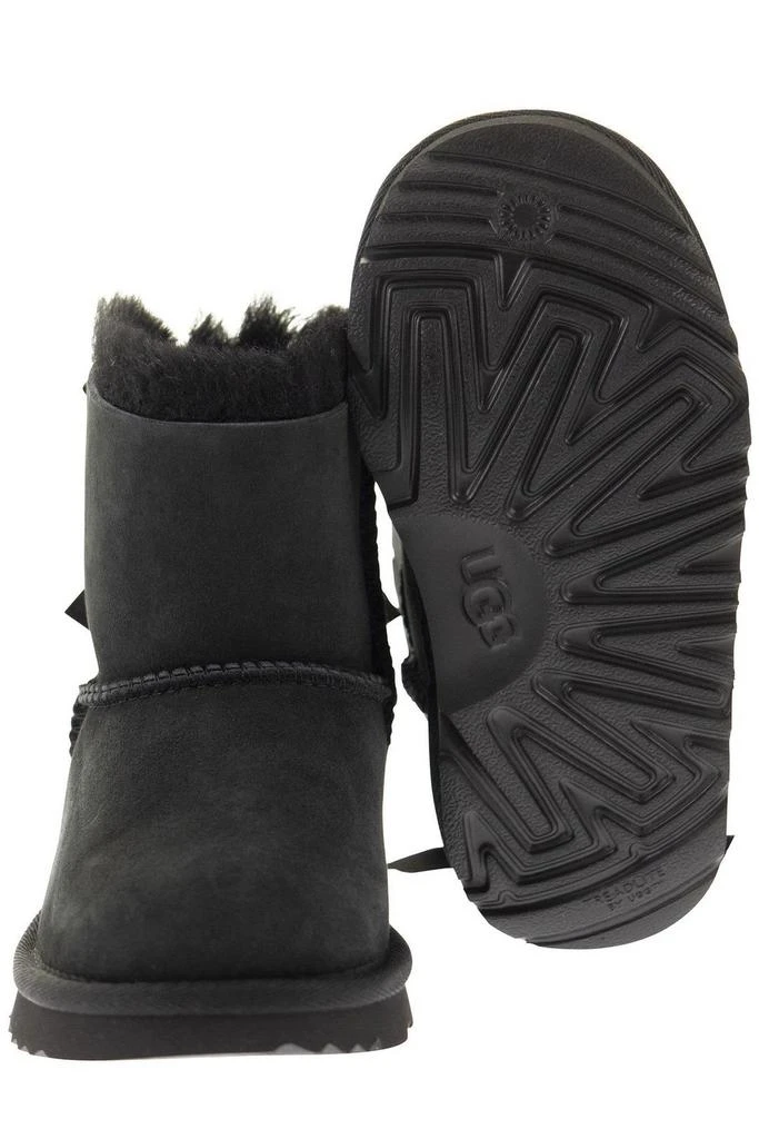 商品UGG|UGG Kids Mini Bailey Bow II Snow Boots,价格¥2200,第5张图片详细描述