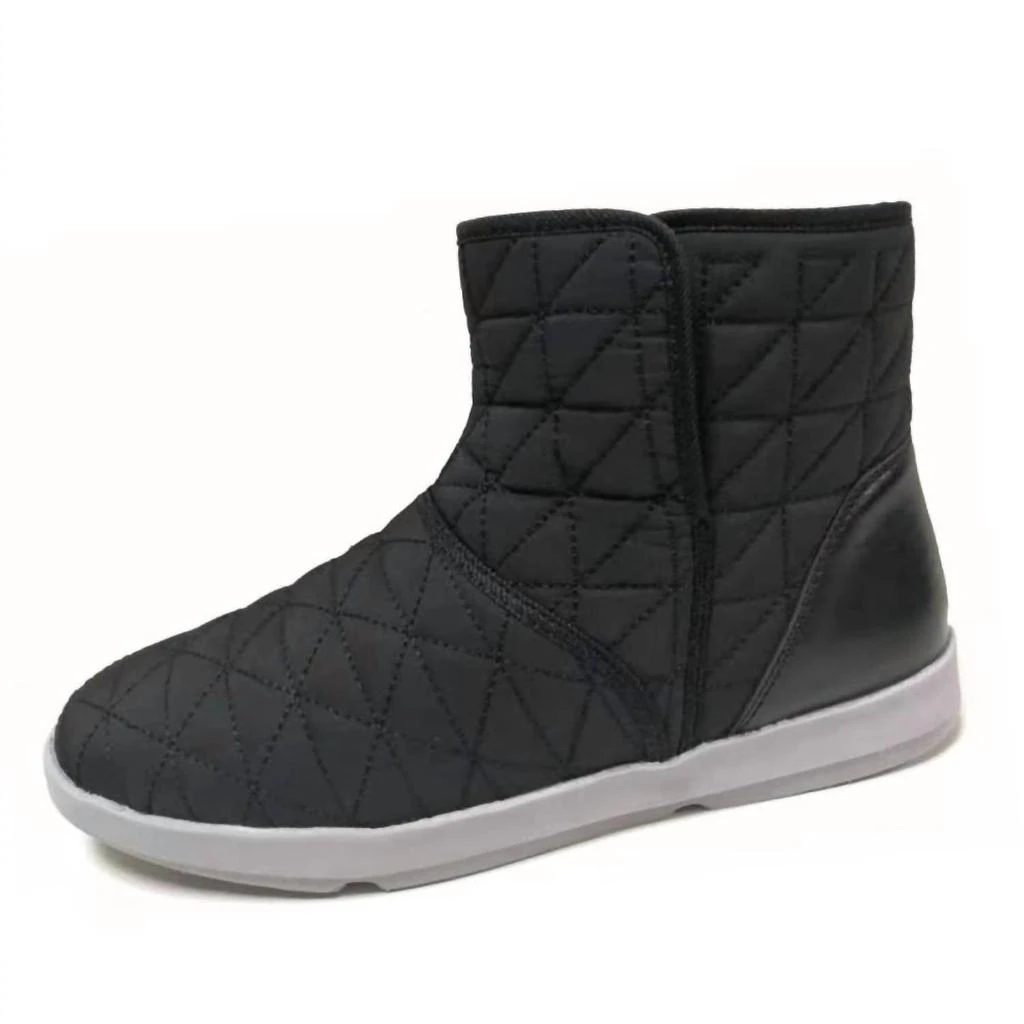 商品Island Surf Company|Women's Snowbird Boots In Black,价格¥358,第1张图片