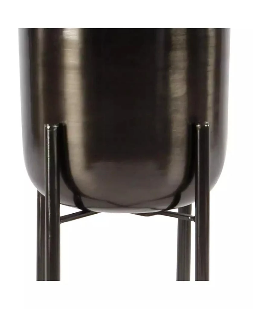 商品Rosemary Lane|Bucket Planter with Stand, Set of 2,价格¥881,第5张图片详细描述
