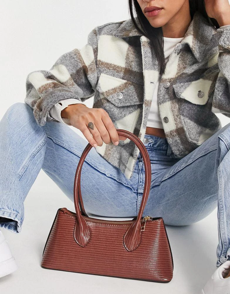 商品ASOS|ASOS DESIGN lizard effect shoulder bag with elongated straps in tan,价格¥78,第3张图片详细描述