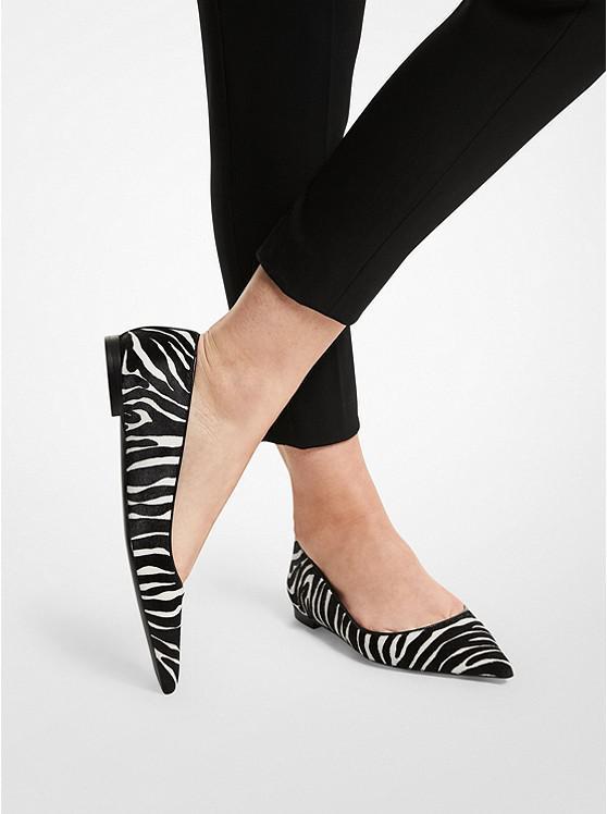 商品Michael Kors|Agnes Zebra Print Calf Hair Flat,价格¥1374,第6张图片详细描述