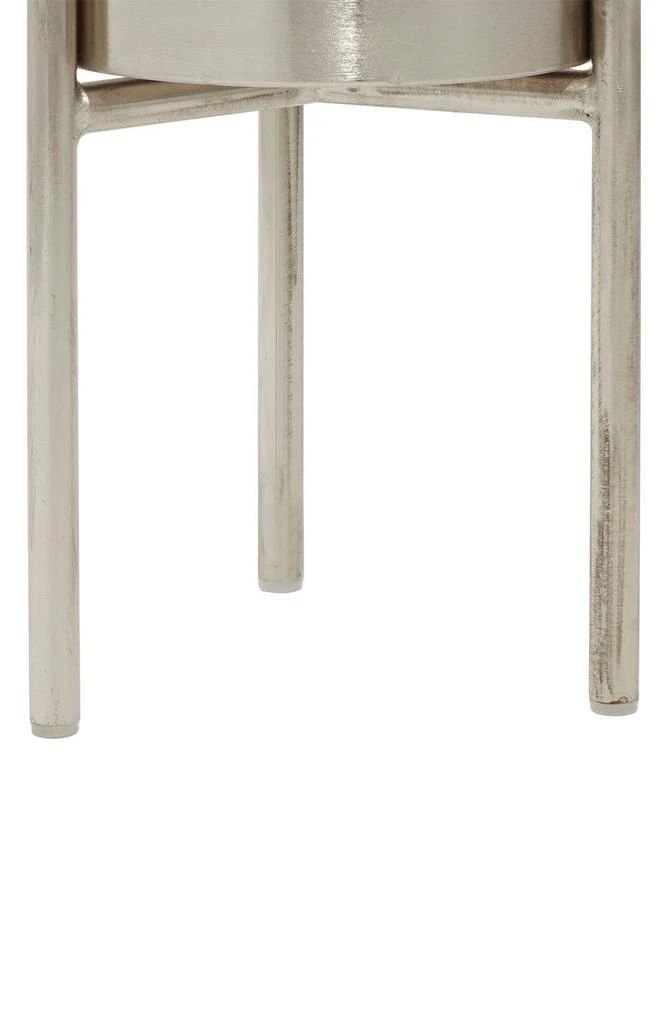 商品WILLOW ROW|Silvertone Metal Contemporary Planter with Removable Stand - Set of 3,价格¥758,第5张图片详细描述