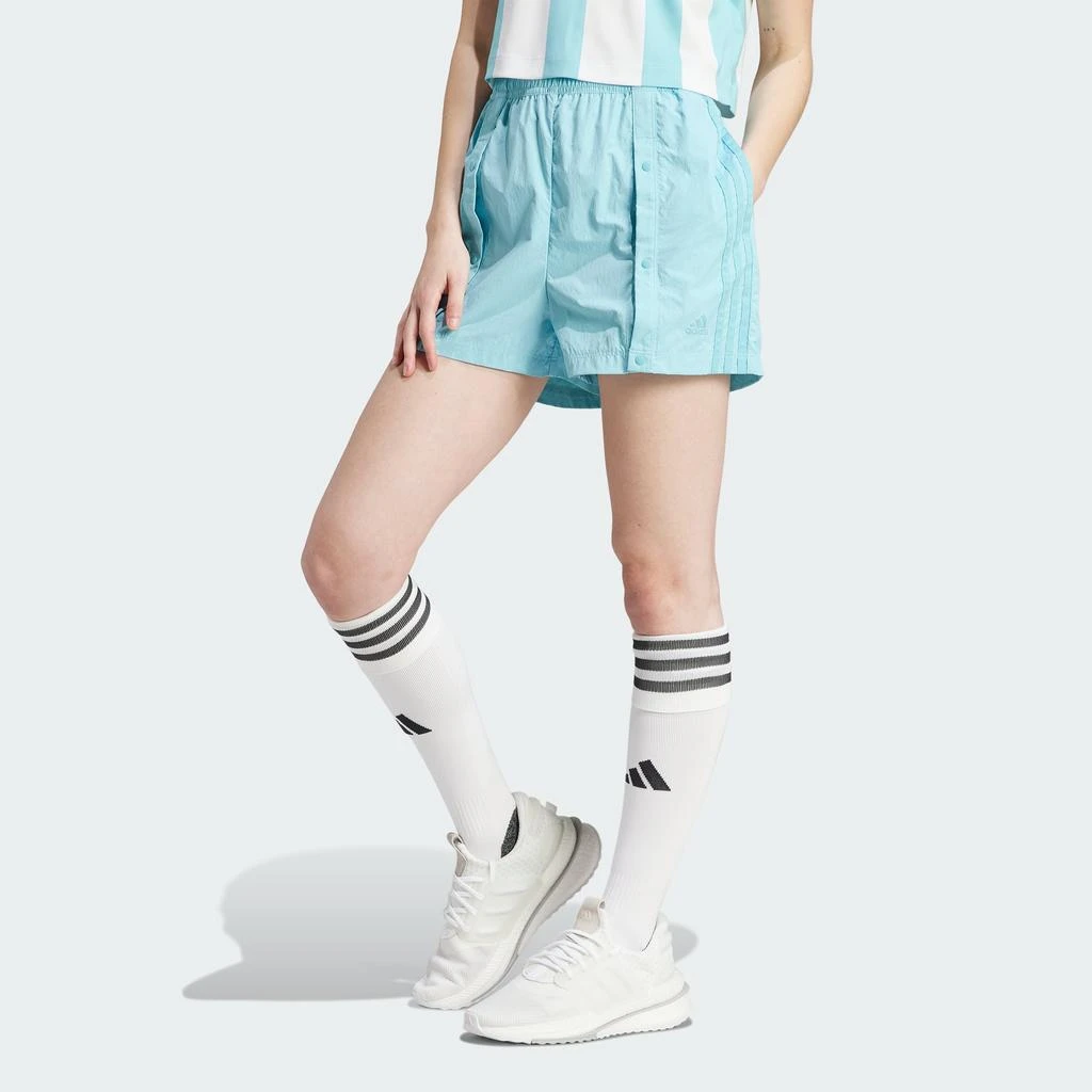 商品Adidas|Women's adidas Tiro Snap-Button Shorts,价格¥122,第1张图片