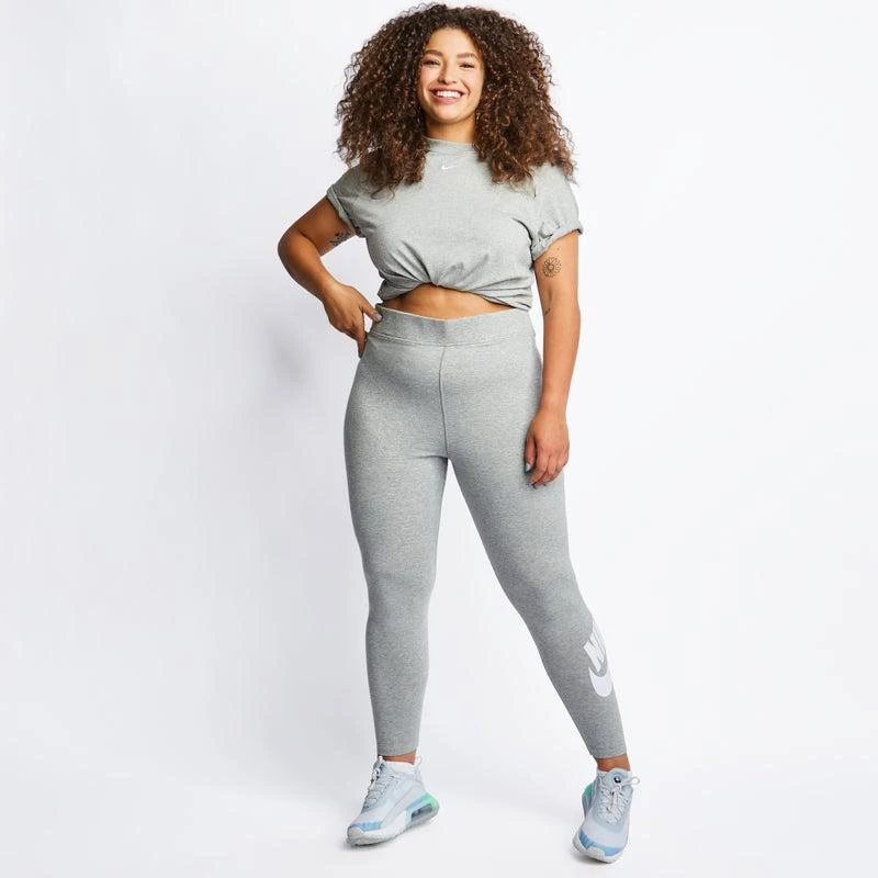 商品NIKE|Nike Essentials  Boyfriend - Women T-Shirts,价格¥73,第2张图片详细描述