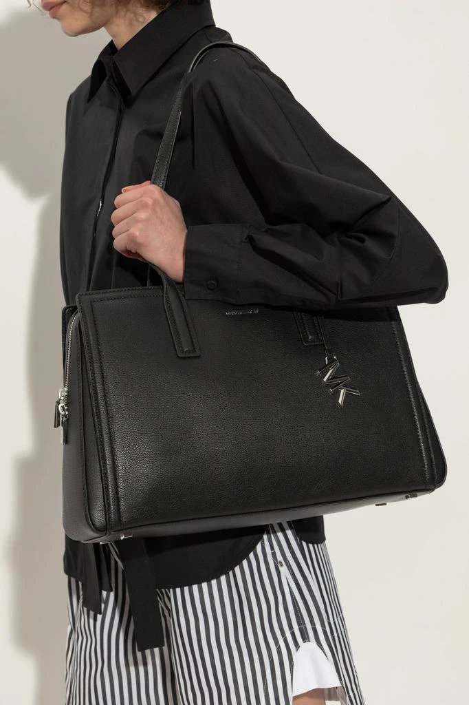 商品Michael Kors|Michael Michael Kors Laila Medium Pebbled Leather Tote Bag,价格¥2410,第2张图片详细描述