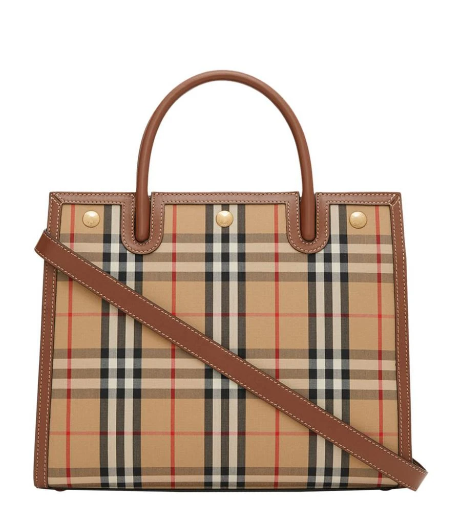 商品Burberry|Small Vintage Check Title Tote Bag,价格¥18941,第1张图片
