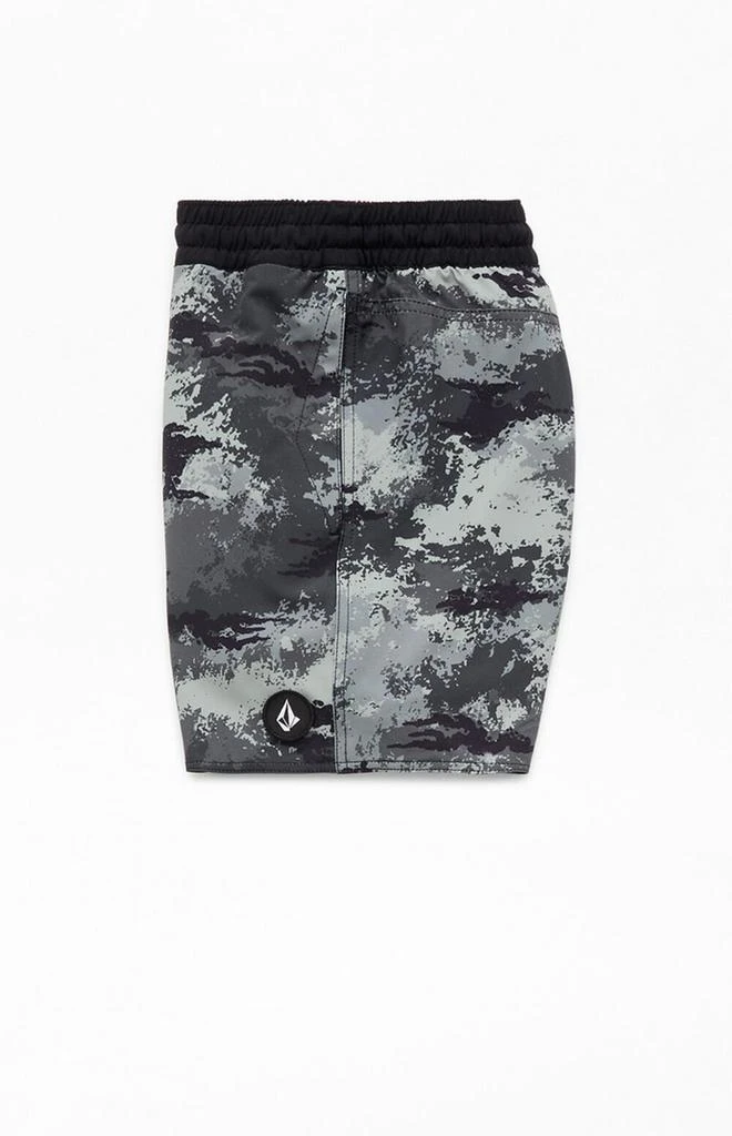 商品Volcom|Lido 5.5" Swim Trunks,价格¥330,第3张图片详细描述