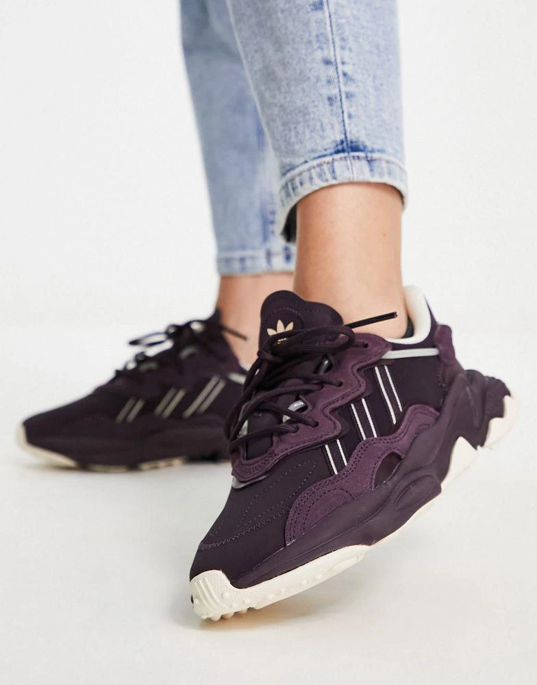 商品Adidas|adidas Originals Ozweego trainers in maroon,价格¥907,第2张图片详细描述