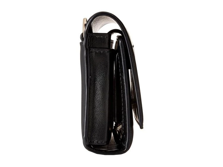 商品Coach|Smooth Leather Phone Crossbody,价格¥1011,第3张图片详细描述