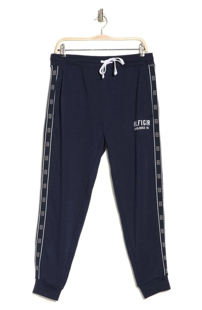 商品Tommy Hilfiger|Logo Tape Joggers,价格¥167,第3张图片详细描述