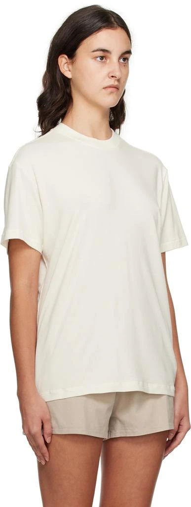 商品SKIMS|Off-White Boyfriend T-Shirt,价格¥349,第2张图片详细描述