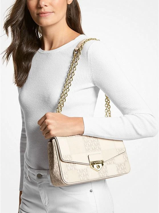 商品Michael Kors|SoHo Large Patchwork Signature Logo Shoulder Bag,价格¥1571,第4张图片详细描述