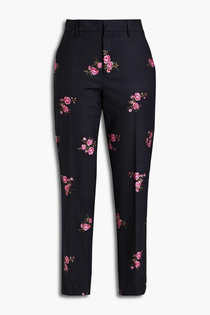 d82cd90d-ee7b-32fa-bc6c-