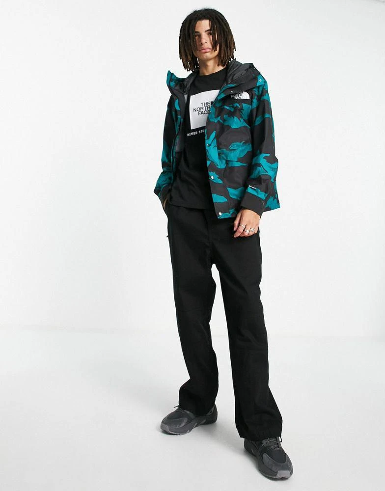 商品The North Face|北面 蓝绿色山色印花1986复古Mountain DryVent防水夹克,价格¥1495,第4张图片详细描述