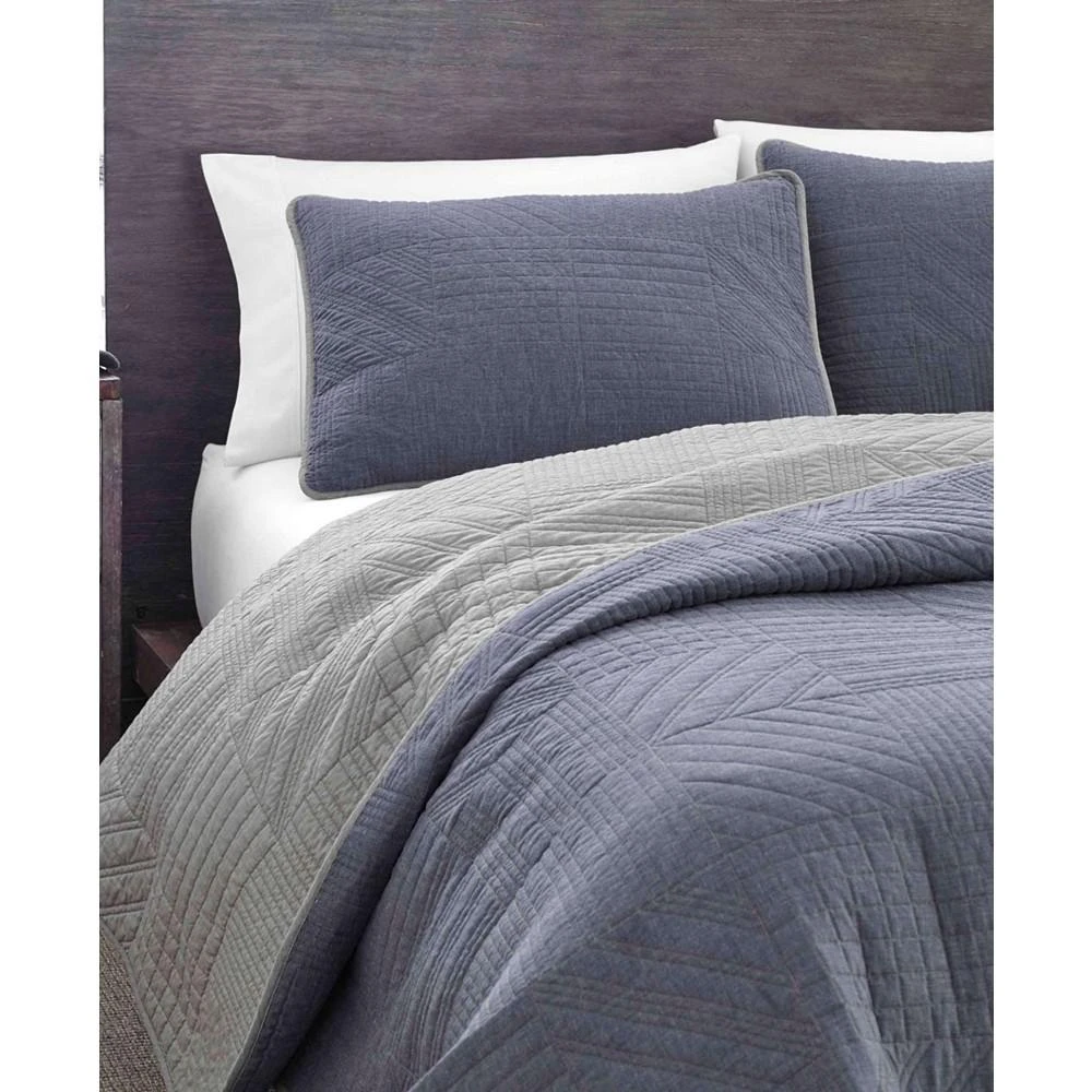 商品Eddie Bauer|Hidden Lake Chambray Blue King Quilt Set,价格¥1742,第3张图片详细描述