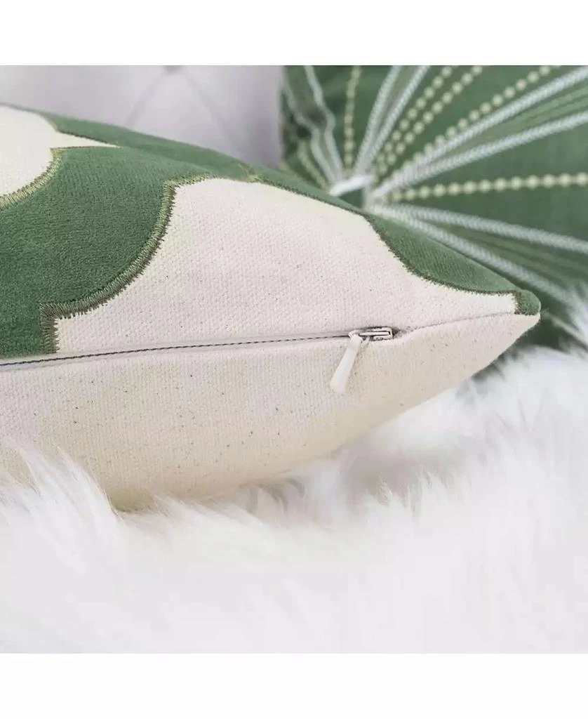 商品Homey Cozy|Gabriella Olive Cotton Decorative Pillow, 20" x 20",价格¥223,第4张图片详细描述