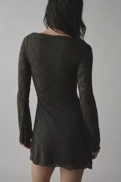 商品Motel|Motel Selvia Jacquard Knit Bell Sleeve Mini Dress,价格¥586,第4张图片详细描述
