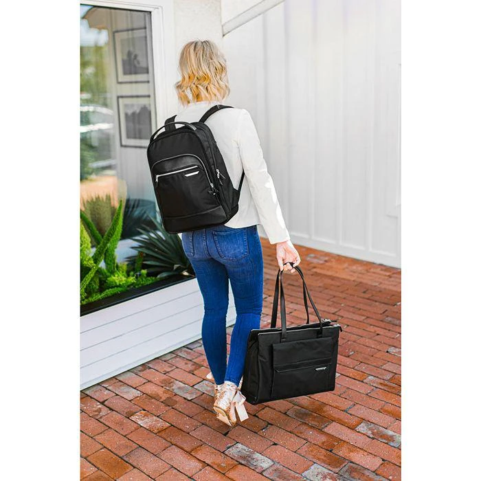 Just Right Standard Backpack 商品