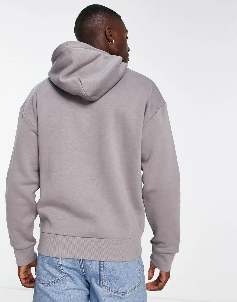 商品Calvin Klein|Calvin Klein textured logo box comfort hoodie in grey,价格¥676,第2张图片详细描述