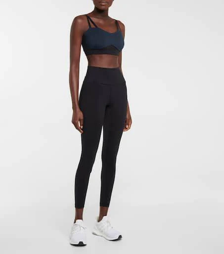 商品ROLAND MOURET|Anita运动文胸,价格¥987,第2张图片详细描述