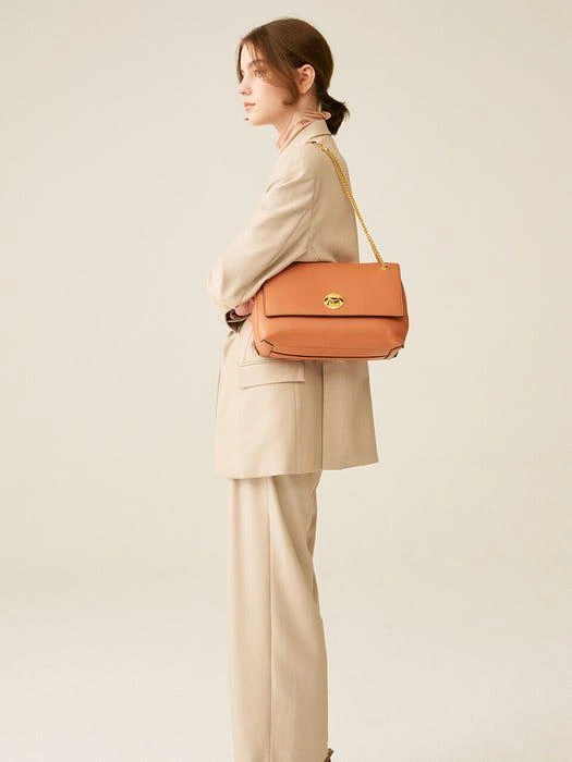 商品Coccinelle|Liya Middle Bag - 2 colors,价格¥3224,第2张图片详细描述