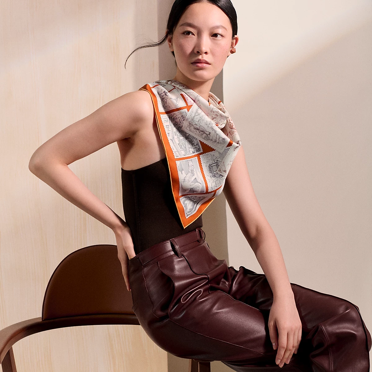【预售】 爱马仕 25春夏 女士 丝巾 Carré 90 Le Philatéliste du Faubourg H004205S 11  商品