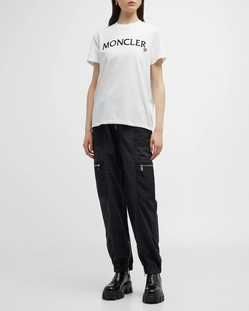 商品Moncler|Logo Embroidered T-Shirt,价格¥1609,第4张图片详细描述