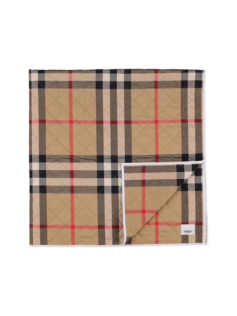 商品Burberry|Check Print Quilted Cotton Blanket,价格¥2223,第2张图片详细描述
