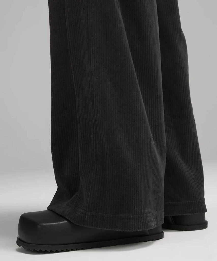 【瑕疵】Scuba Mid-Rise Wide-Leg Pant *Velvet Cord 商品