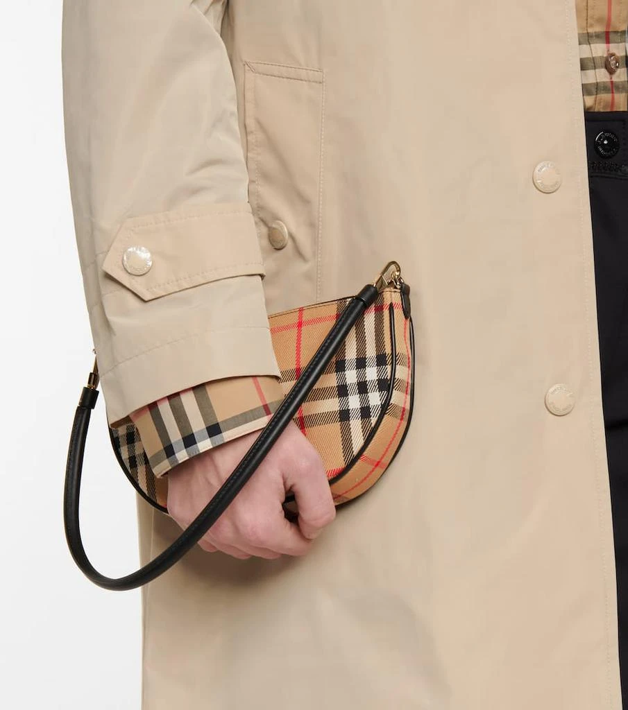 商品Burberry|Olympia Pouch checked shoulder bag,价格¥6134,第2张图片详细描述