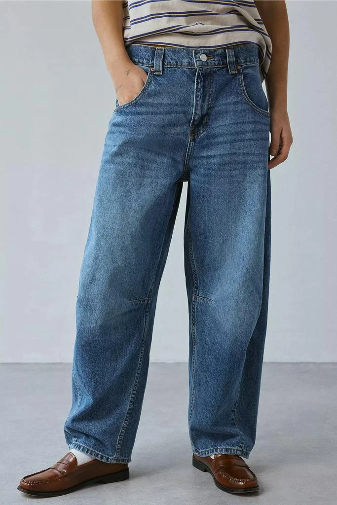 商品BDG|BDG Rih Extreme Barrel Mid-Rise Jean,价格¥543,第4张图片详细描述