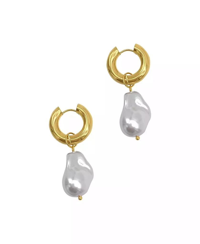 商品ADORNIA|Shell Imitation Pearl Chubby Hoop Earrings,价格¥221,第1张图片