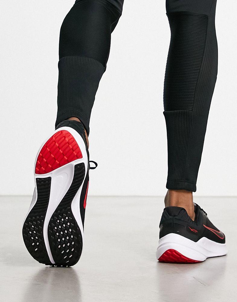 Nike Running Quest 5 trainers in black商品第2张图片规格展示