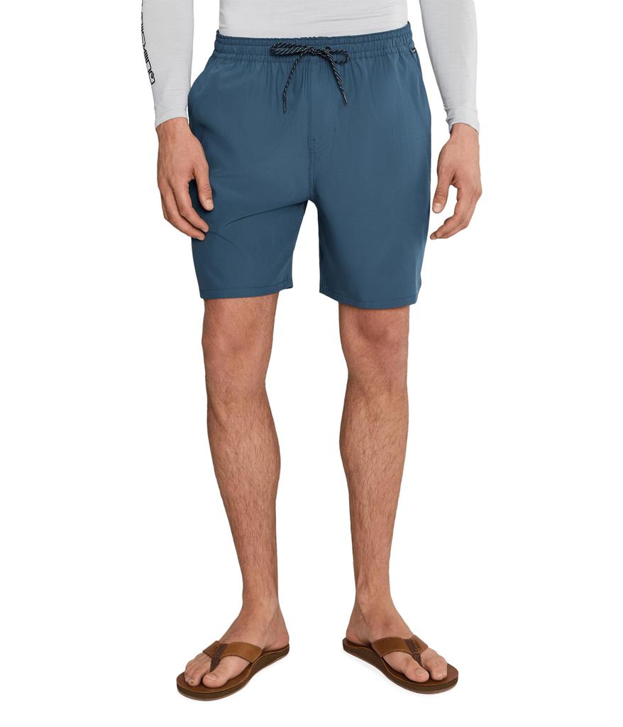 Men's Quiksilver Taxer Amphibian 18 Hybrid Shorts image 2