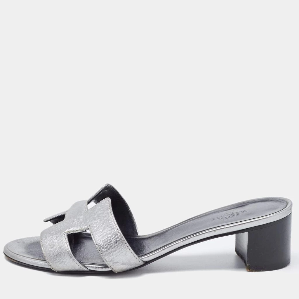 商品[二手商品] Hermes|Hermes Sliver Leather Oasis Block Heel Slide Sandals Size 37,价格¥3831,第1张图片