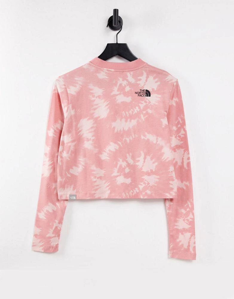 商品The North Face|The North Face Cropped long sleeve t-shirt in pink tie dye Exclusive at ASOS,价格¥198,第2张图片详细描述