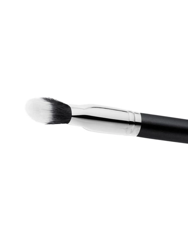 商品MAC|Duo Fibre Curved Sculpting Brush,价格¥261,第3张图片详细描述