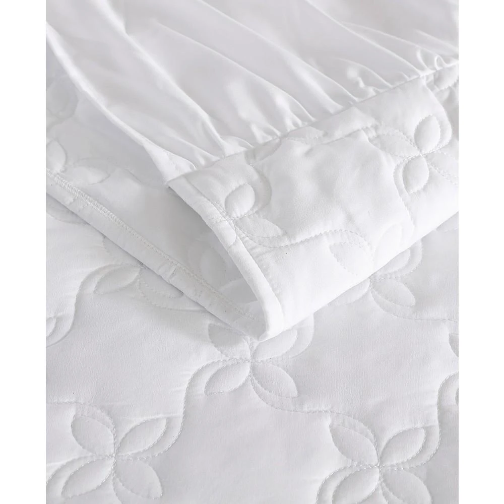 商品Betsey Johnson|2 Piece Solid Microfiber Bedspread Set,价格¥798,第5张图片详细描述
