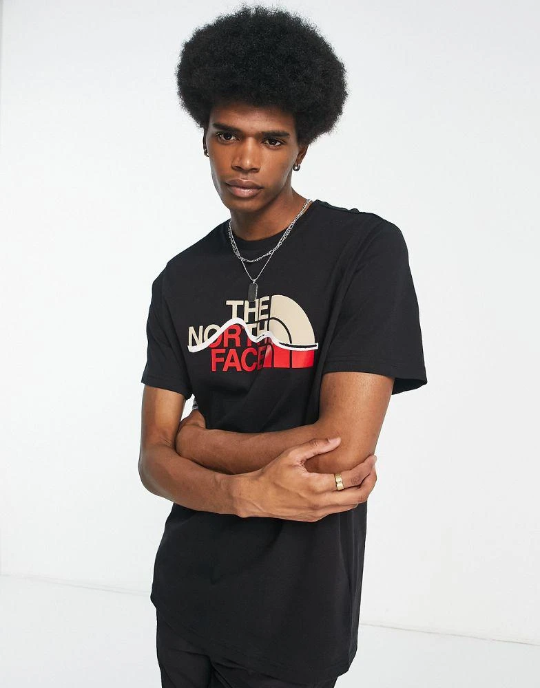 商品The North Face|The North Face Mountain Line t-shirt in black,价格¥241,第1张图片