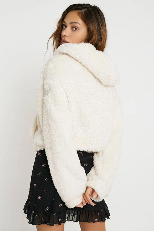 商品Urban Outfitters|UO Fluffy Fleece Hoodie Sweatshirt,价格¥76,第4张图片详细描述