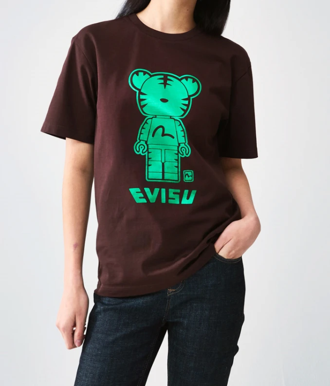 【享贝家】（国内现货-QD）Evisu 福神 图案印花正面老虎短袖T恤 男女同款 咖色 EU5UTS921BR 商品