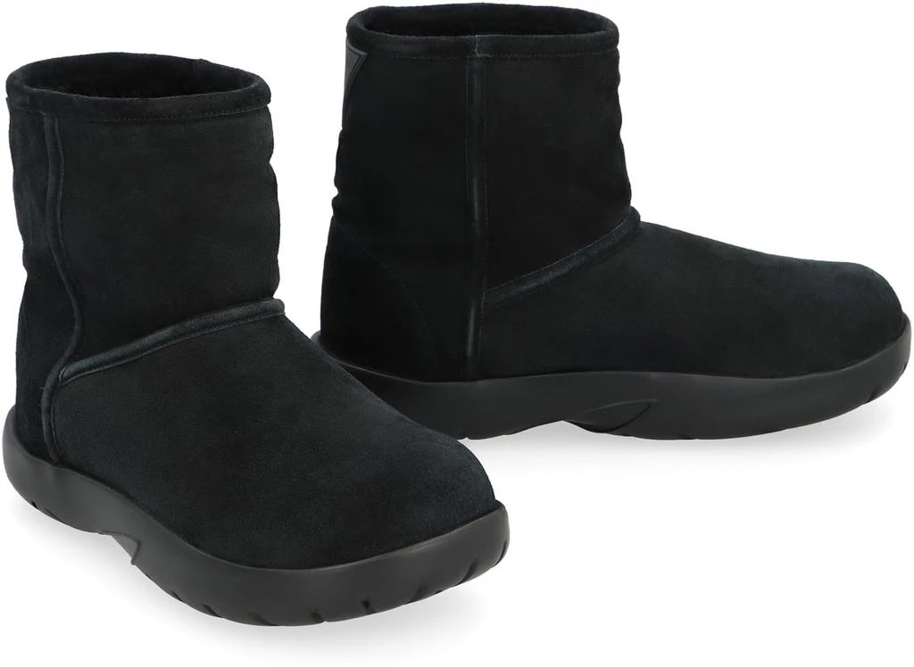 商品Bottega Veneta|Snap Suede Ankle Boots,价格¥4632,第3张图片详细描述