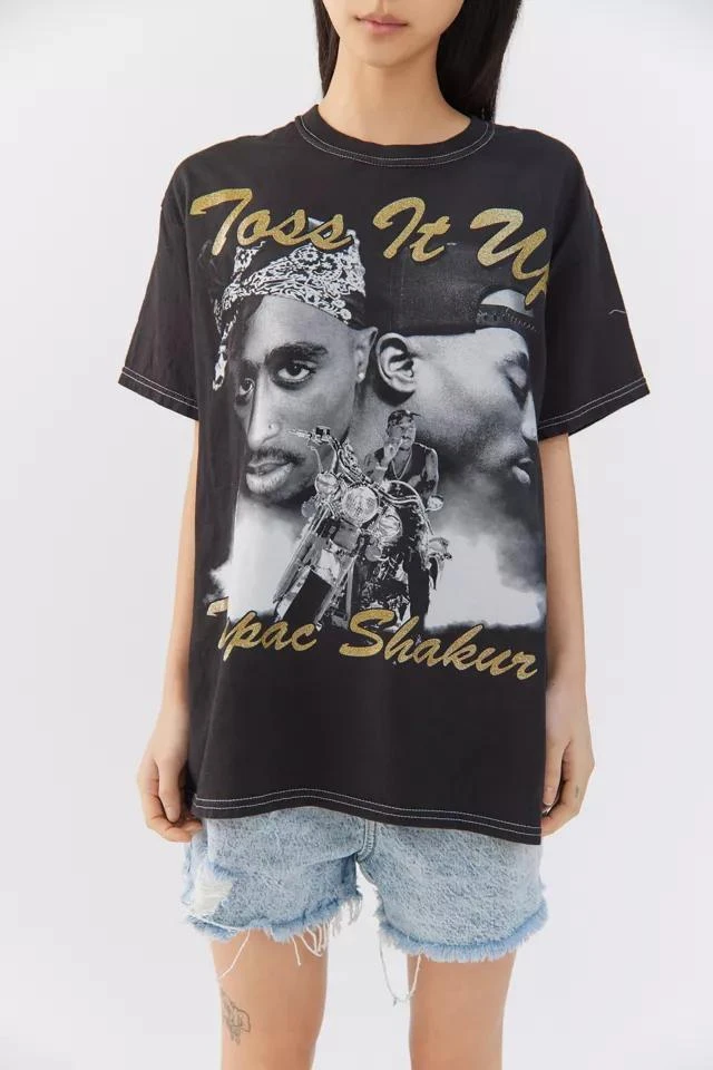 商品Urban Outfitters|Tupac Shakur Toss It Up Tee,价格¥115,第4张图片详细描述