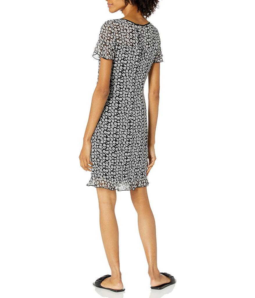 商品Karl Lagerfeld Paris|Women's Printed Chiffon Shift Dress,价格¥908,第4张图片详细描述